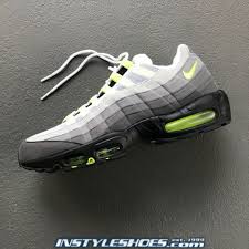 Ebay Sponsored Nike Air Max 95 Og Neon Sz 12 Ds 2015 Retro 554970 071 Nike Air Max 95 Men S Shoes Nike Air