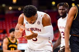 Bud walton arena has been home to the razorbacks since 1993 and can seat over 19,000 fans. Auburn Vs Arkansas Basketball How To Watch On Tv Live Stream