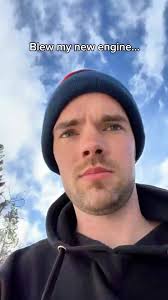 Daniel Sennett (@daniel_sennett)