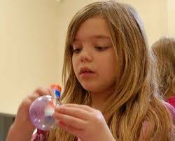 Eliza Mast's Instagram, Twitter & Facebook