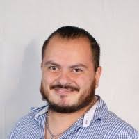 70+ perfiles de «Ernesto Contreras»