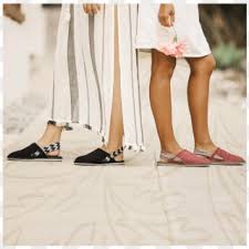 Add to favorites yoga mat strap, yoga mat bag, yoga mat sling, yoga mat carrier blondeolive 5 out of 5 stars (81. Sanuk 3 Sanuk Yoga Sling Cruz Clipart 3344309 Pikpng