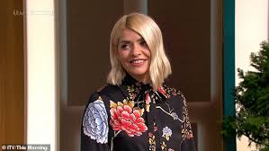 The this morning host, 39, shared an instagram photo of herself making the most of the sunny weekend weather by planting some spuds in her garden. Holly Willoughby Reveals She Went To Bed At 9 30pm On Her 40th Birthday Duk News
