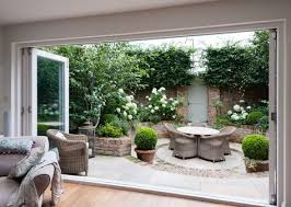 Small Space Garden By Karen Rogers Krgardendesign Com Courtyard Gardens Design Small Courtyard Gardens Small Garden Design