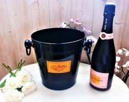 Veuve Clicquot Seau A Champagne Noir Emaille French Vintage Etsy Veuve Clicquot Champagne Ice Bucket
