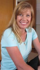 Artist Spotlight…Lynn Cooper and Kanoa Pure Silver