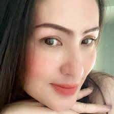 ถ้าอยากมีรักก็ทักมา