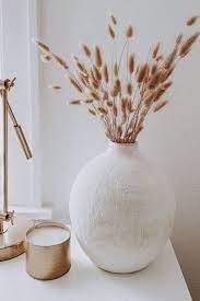 Design Living Room Decoration Minimalism Vase Twig Gold Home Accents In This Article You Will Find Many Image Home Decor Vases Vases Decor Small Bathroom Decor