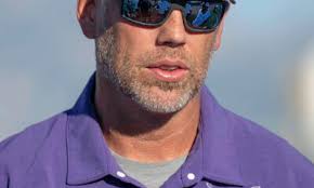 Falcon boys soccer falls to top seed in quarters