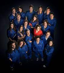 Cast gert voorjans, cerina marchetta & dina tersago network vtm air date mar 3rd, 2021 dina tersago lets them bring out their best renovation skills to completely and. Deze 9 Koppels Verbouwen Een Huis Maar Slechts 1 Van Hen Wint Ook Echt Een Thuis Frontview Magazine