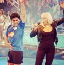 Morta raffaella carrà, aveva 78 anni. Muore Raffaella Carra Lutto Per Il Mondo Della Tv In Italia L Amicizia Con Maradona Video
