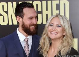 In honor of father's day this past sunday, hudson shared a sweet video of her boyfriend showering their daughter with kisses. Is Kate Hudson Engaged To Beau Danny Fujikawa