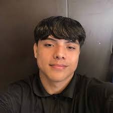 Eric Ramon's Instagram, Twitter & Facebook