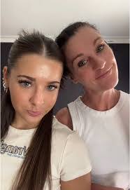 Sharia Taylor's Instagram, Twitter & Facebook