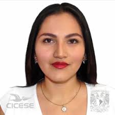 Con el título en mano, celebro con orgullo haber culminado mi Grado en  Biotecnología en Universidad Pablo de Olavide, de Sevilla el pasado  octubre.