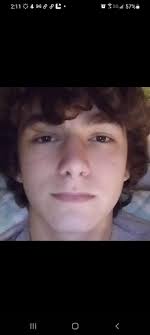 Is Ian Hunt's family or kids in Shannon, New Zealand?