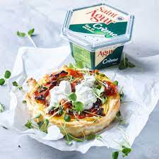 Saint Agur Creme Mini Pie With Sweet Tomatoes Mini Pies Food Creme