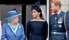 Queen marks her first official birthday without prince philip to watch 'mini' trooping the colour parade of the household for the second year, the military commemoration of the queen's official birthday is held in windsor castle. Kdy28vwfewatmm