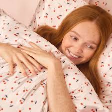 Satin Pillowcase in Cherry Print