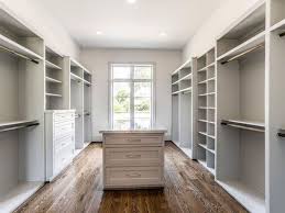 30 Interesting Walk In Closet With Window 23 Furniture Inspiration Master Closet Design Bedroom Closet Design Closet Layout