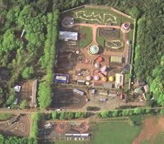 Defunct Loudoun Castle Theme Park Scotland S Best Family Theme Park Abandoned In 2021 Theme Park Abandoned Amusement Parks Family Theme
