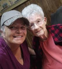 Frank Elmore's Instagram, Twitter & Facebook