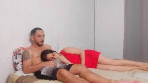 МОЯ МАЧЕХА ПО ОШИБКЕ ДАЛА МНЕ ВИАГРУ И ПОЗВАЛА СМОТРЕТЬ ФИЛЬМ