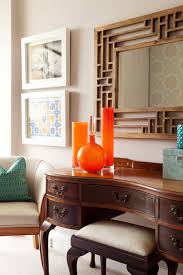 In decorating, a vignette is a small grouping of objects that creates a pleasing focal point. Decorating 101 The Abcs Of Arranging Vignettes