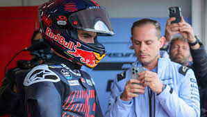 Jorge Lorenzo alza la voz y señala a Marc Márquez