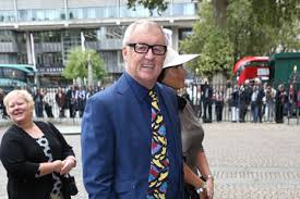 Last updated april 09, 2019. Chris Tarrant Zimbio