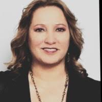 Adrianne Gross's Instagram, Twitter & Facebook