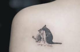 Dezente Tattoo Ideen Frauen Katzen Haustieren Tatowieren Dezentes Tattoo Tattoo Ideen Tattoo Ideen Frauen