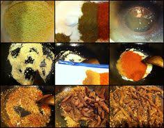 麻辣牛肉干 1 牛肉切条 2 一锅水里放各类大料小料 八角花椒黄酒海盐蒜头生姜等 3 水开后下肉条 煮四十到六十分钟 4 另起一锅 放糖 生抽 老