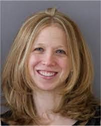 Jaclyn Robbins's Instagram, Twitter & Facebook