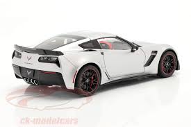 The new z06 is powered by a 6.2l something new chevrolet has offered is the chevrolet performance data recorder, allowing the driver to record a video of a hot lap on track. Autoart 1 18 Chevrolet Corvette C7 Z06 Year 2014 Silver 71258 Model Car 71258 674110712582
