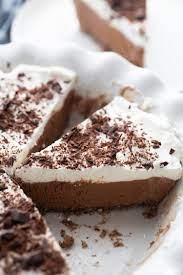 How do you make sugar free chocolate pudding? Keto Chocolate Pie With A Pecan Crust Decadent Fudgy Kasey Trenum