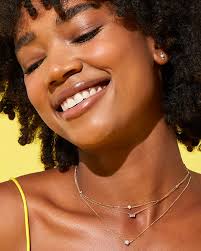 Kendra scott store flower girl necklace