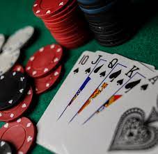 10 Poker Card Games You Can Play on a Poker Table – Just Poker Tables