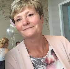 Just wondering what tv set top boxes you can recommend. We have smart tv  and good internet connection. Thank you