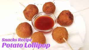 Collating delicious options for starters, mains and desserts, such as simple baked camembert, taleggio stuffed chicken and eton mess, these easy dinner party recipes taste so amazing that your guests will never suspect just how easily you managed to breeze through the dinner party prep. Potato Lollipap Recipe 2017 Party Starters Appetizer Dish Ideas Easy Evening Snacks Recipes Desi Cooking Recipes