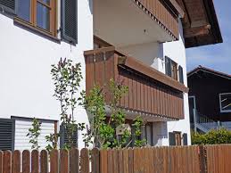 Die wohnung wird möbliert und voll mehr anzeigen ausgestattet vermietet.geschirr, küchenutensilien, bettwäsche, einrichtung, wlan, etc. Schon Geschnittene Neu Modernisierte 3 Zimmer Wohnung In Ruhiger Ortsrandlage Von Starnberg Socking