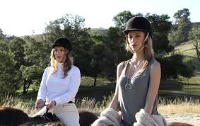 I fell in love with it! I Portrait 2021 Movie Review Movie Reviews 101