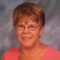 Wanda Denton's Instagram, Twitter & Facebook