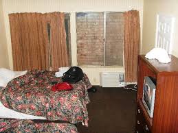 Book budget hotel hollywood at sunset boulevard & explore hollywood los angeles famous hollywood guest inn. Our Room Picture Of Budget Inn Hollywood Los Angeles Tripadvisor