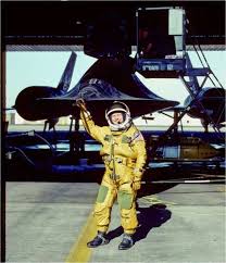 11 Photos That Show Why The Sr 71 Blackbird Is One Of The Greatest Planes Ever Sr 71 Blackbird Lockheed Sr 71 Blackbird Sr 71
