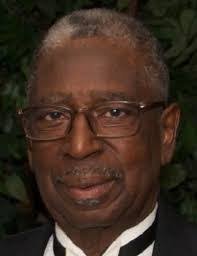 Robert Dixie's Instagram, Twitter & Facebook