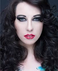 Model Mona Moguntia auf StagePool