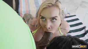 ▷ Cubbi Thompson in BBC On Delivery (Photo 710) | Bangbros