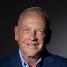 Val Maki (@Celeste118)