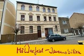 Der durchschnittliche kaufpreis für eine eigentumswohnung in staßfurt liegt bei 592,27 €/m². 4 Raum Wohnung Mietwohnung In Stassfurt Ebay Kleinanzeigen